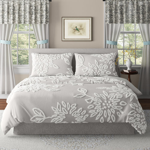 Kelly Clarkson Home 3 Piece Tufted Cotton Chenille Floral Duvet